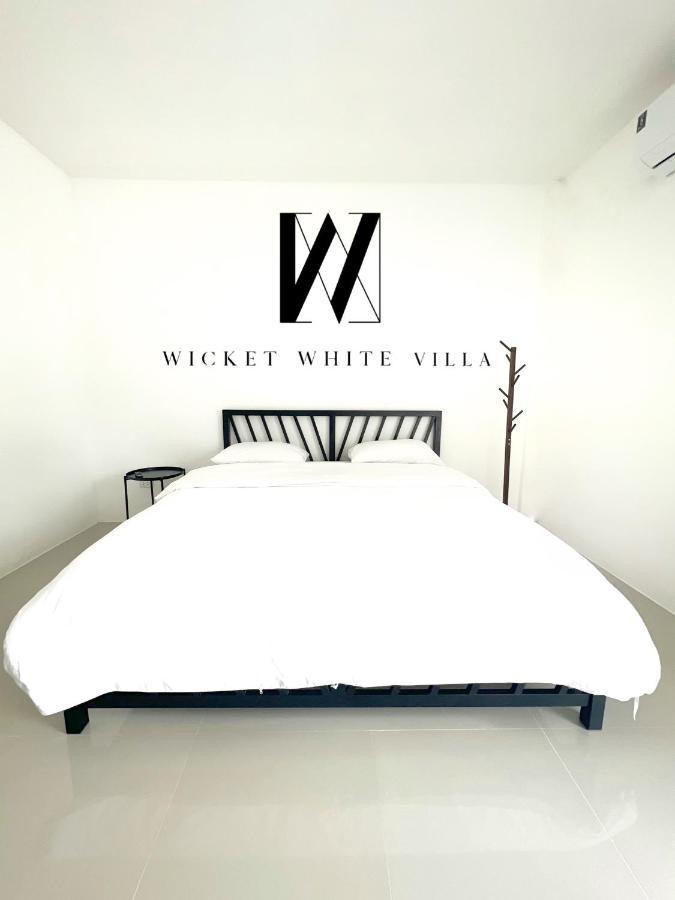 Photharam Wicket White Villa المظهر الخارجي الصورة